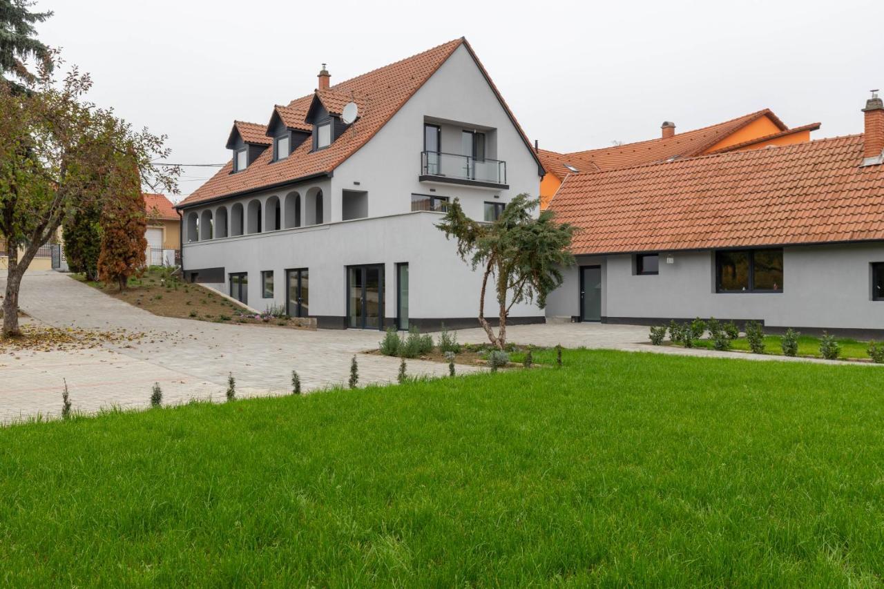 Villa Berc Egerszalók Εξωτερικό φωτογραφία